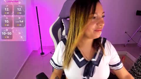 Yumecam rooms online show from 12-14-25, 12:05