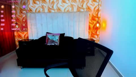Snapshot of yumeko_michael chatting on 07-10-26, 05:26 yumeko_michael online show from 07-10-26, 05:26