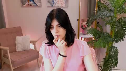 Snapshot of yumeko_tan chatting on 02-26-26, 01:43 Yumi online show from 02-26-26, 01:43