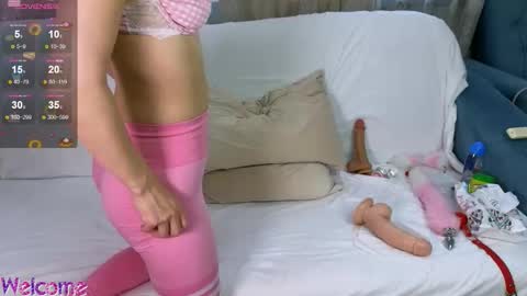 Yummy Ayami online show from 09-17-25, 02:02