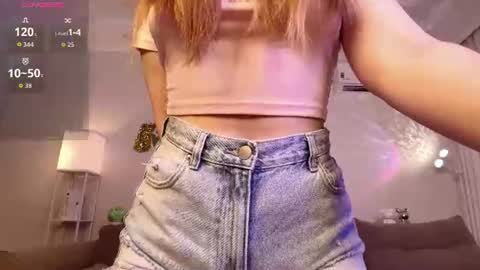 Yumi online show from 06-20-26, 08:22