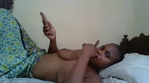 YUMMY online show from 12-17-24, 06:13