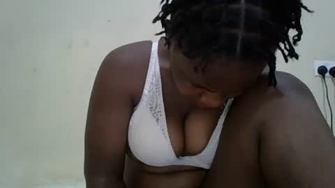 YUMMY online show from 12-22-24, 01:45