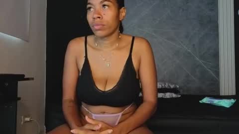 Yummyduo online show from 10-08-25, 02:14