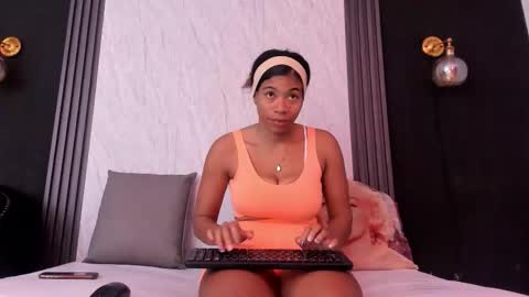 Snapshot of yummyduo chatting on 03-02-26, 11:06 Yummyduo online show from 03-02-26, 11:06