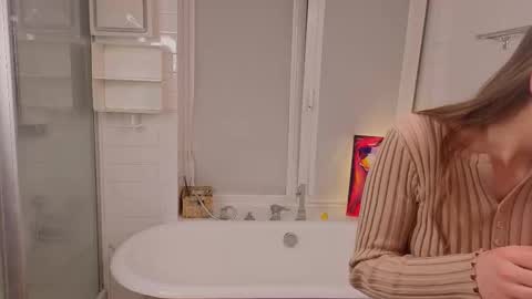 Emily online show from 02-06-26, 05:49