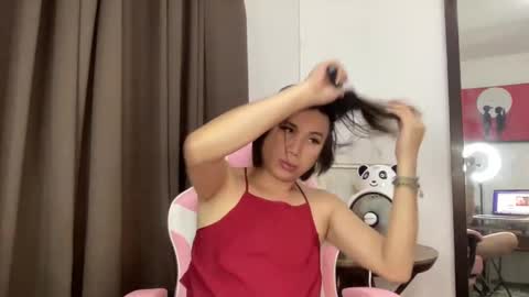 Snapshot of yummymjxx chatting on 02-06-25, 12:05 yummymjxx online show from 02-06-25, 12:05