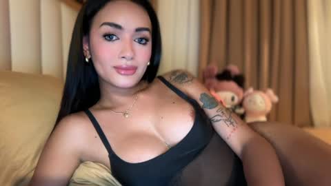 Snapshot of yummyrenalyn chatting on 04-07-26, 09:15 Goddes Renalyn online show from 04-07-26, 09:15