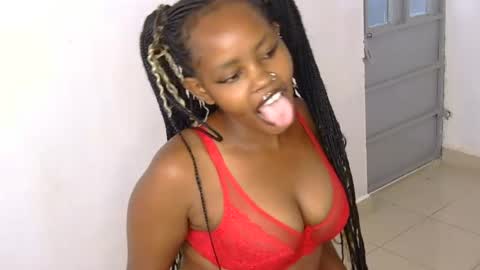 yummyseduction online show from 06-18-26, 01:37