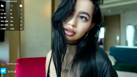 yuna_leen online show from 06-15-26, 05:20