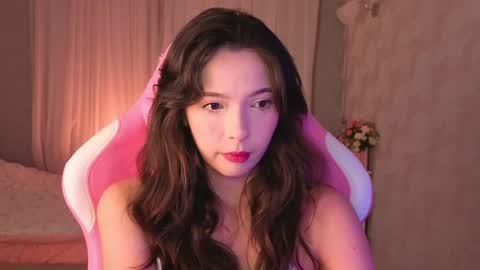 Snapshot of yuna_sunshy chatting on 06-02-26, 10:45 Yuna online show from 06-02-26, 10:45