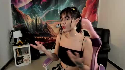 Yuna online show from 01-13-26, 03:28