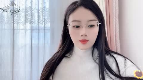 Snapshot of yuner0715 chatting on 12-03-24, 03:20 YunEr online show from 12-03-24, 03:20