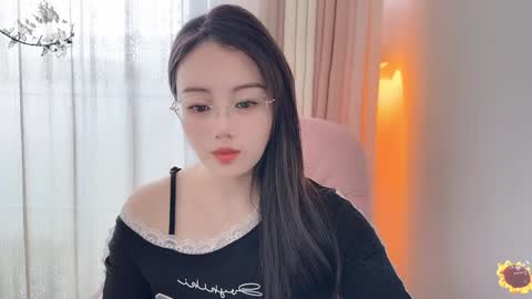 Snapshot of yuner0715 chatting on 12-05-24, 03:04 YunEr online show from 12-05-24, 03:04