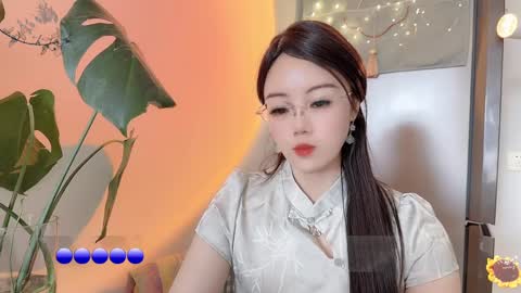 Snapshot of yuner0715 chatting on 02-18-25, 03:31 YunEr online show from 02-18-25, 03:31