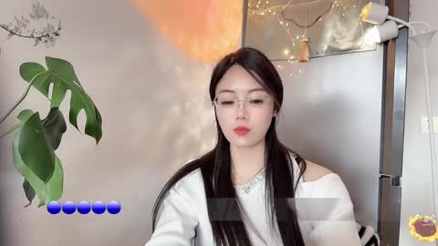 Snapshot of yuner0715 chatting on 02-26-25, 06:26 YunEr online show from 02-26-25, 06:26