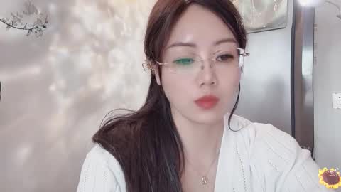 Snapshot of yuner0715 chatting on 02-27-25, 07:34 YunEr online show from 02-27-25, 07:34
