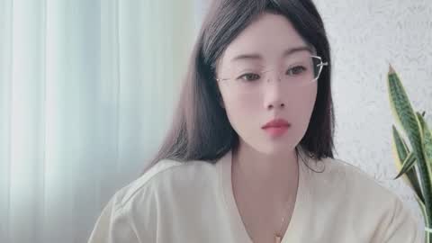 Snapshot of yuner0715 chatting on 09-17-25, 03:30 YunEr online show from 09-17-25, 03:30