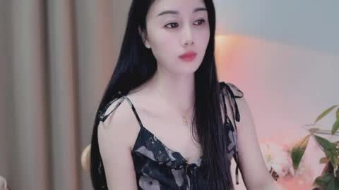 YunEr online show from 05-06-26, 04:01
