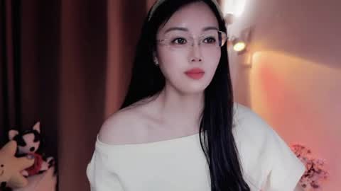 YunEr online show from 06-26-26, 03:11