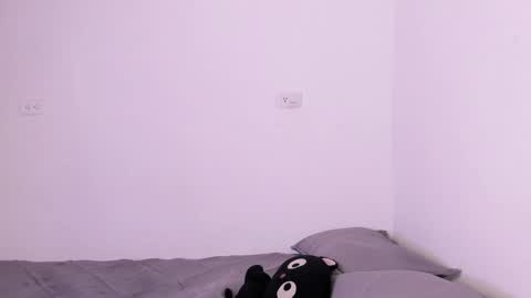 Snapshot of yungelitamor_ chatting on 12-24-24, 05:49 ELITA online show from 12-24-24, 05:49