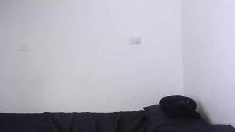 Snapshot of yungelitamor_ chatting on 01-10-25, 07:46 ELITA online show from 01-10-25, 07:46