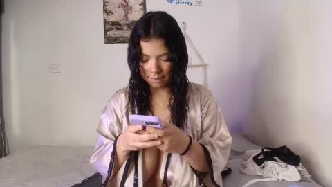 Snapshot of yungelitamor_ chatting on 03-08-25, 05:28 ELITA online show from 03-08-25, 05:28