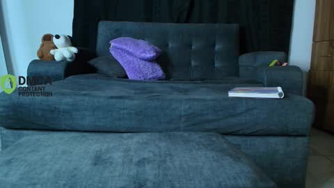 Snapshot of yungelitamor_ chatting on 02-23-26, 04:43 ELITA online show from 02-23-26, 04:43