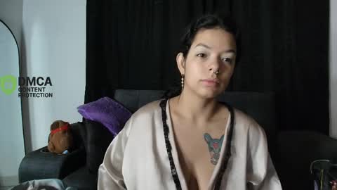 Snapshot of yungelitamor_ chatting on 04-06-26, 04:57 ELITA online show from 04-06-26, 04:57