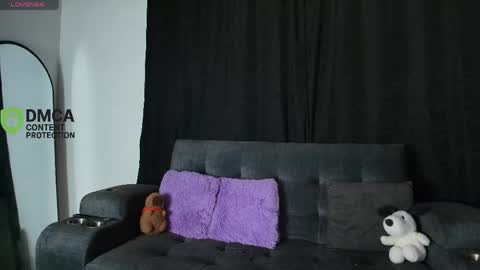 Snapshot of yungelitamor_ chatting on 05-03-26, 05:13 ELITA online show from 05-03-26, 05:13