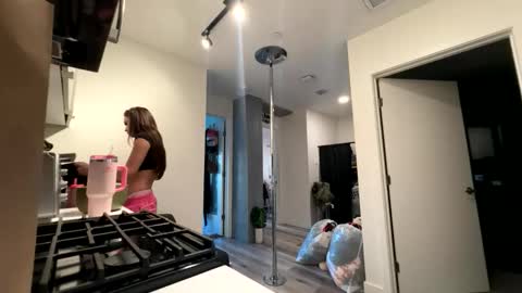 BbyTSSLut online show from 05-19-26, 01:44