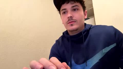 Snapshot of yungstudbev chatting on 10-08-25, 11:35 yungstudbev online show from 10-08-25, 11:35