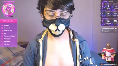 Snapshot of yuniorb chatting on 07-08-26, 03:44 the puppy boy online show from 07-08-26, 03:44