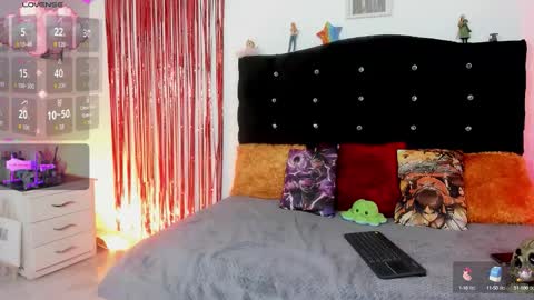 Snapshot of yuong_jung chatting on 10-09-25, 01:47 yuong soo online show from 10-09-25, 01:47