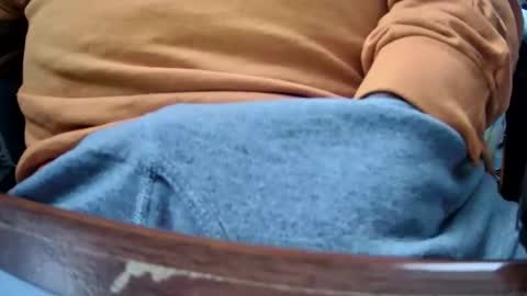 yuppers1234 online show from 12-01-25, 01:27