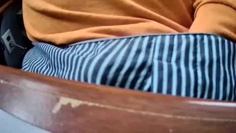 yuppers1234 online show from 12-02-25, 06:14