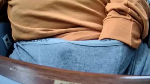 yuppers1234 online show from 12-03-25, 02:15