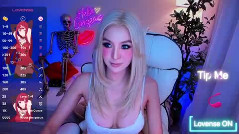 Snapshot of yurasiand0ll chatting on 10-05-25, 01:37 Sasa online show from 10-05-25, 01:37