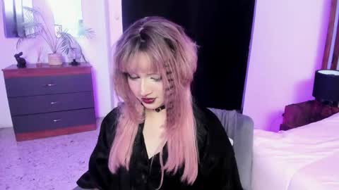 Yuri Kay online show from 05-31-26, 06:09