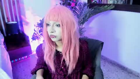 Yuri Kay online show from 06-15-26, 07:38