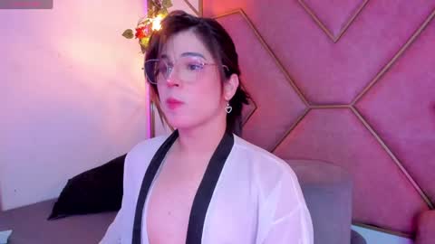 Yuri Stars online show from 12-18-24, 08:25