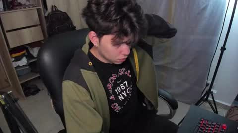 yurii_moody online show from 02-12-25, 12:48