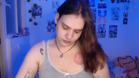 Snapshot of yuriko_doll chatting on 05-15-26, 01:45 yuriko online show from 05-15-26, 01:45