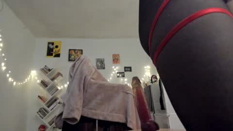 Snapshot of yury_sun chatting on 12-01-24, 09:37 paola online show from 12-01-24, 09:37