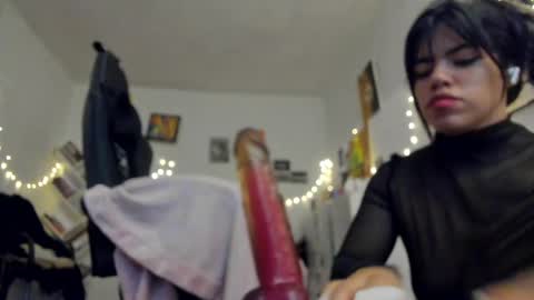 Snapshot of yury_sun chatting on 02-20-25, 01:46 paola online show from 02-20-25, 01:46