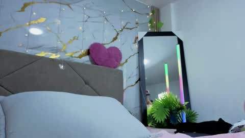 Yutori online show from 02-20-26, 06:26