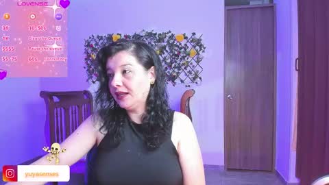 Yuya online show from 10-31-25, 03:02