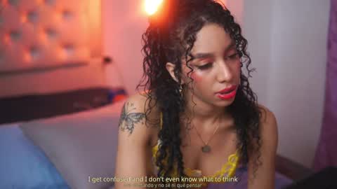 Yuyi Cam online show from 10-13-25, 04:56