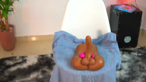 Yuyi Cam online show from 02-12-26, 02:17