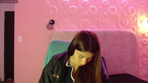 YUYIS online show from 01-14-26, 12:44